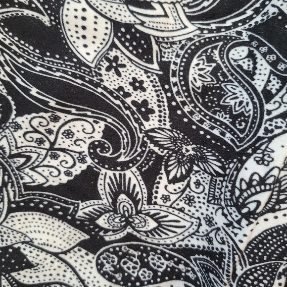 Sweetlegs nwt crop leggings - Picture 2 of 4